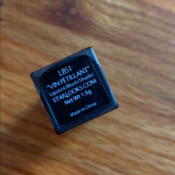 Makeup set - Picture 4 of 5